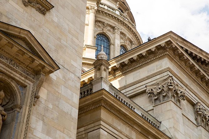 101 things in Budapest - Full Day Tour with Lunch & Metro Pass - Budapest, both sides in one smooth day