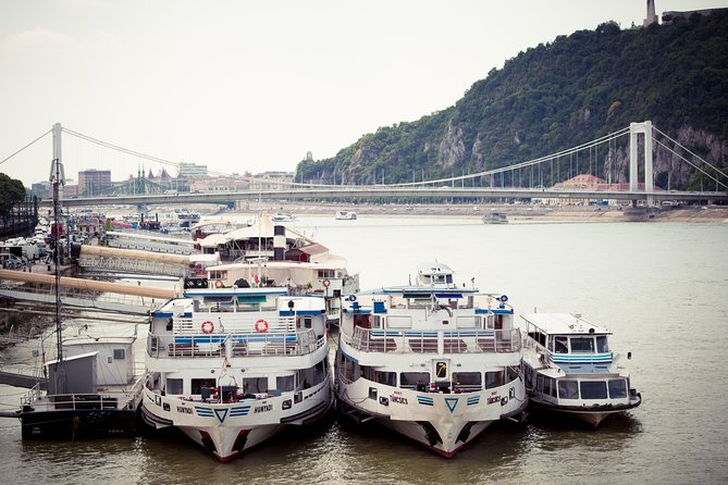 101 things in Budapest - Full Day Tour with Lunch & Metro Pass - St. Stephen’s Basilica and what to do if you want interior time