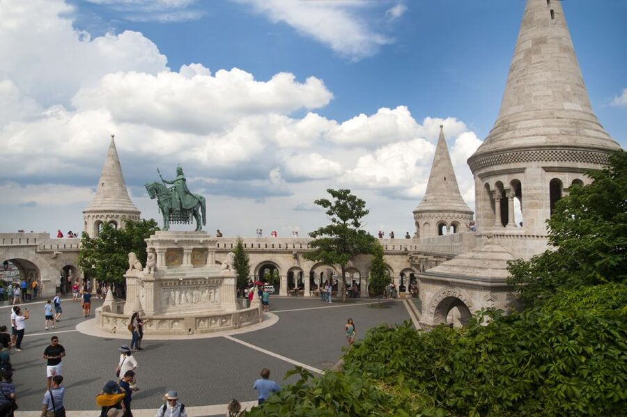 3-Hour Orientation Walking Tour of Buda and Pest - Should you book this Buda and Pest orientation walking tour?
