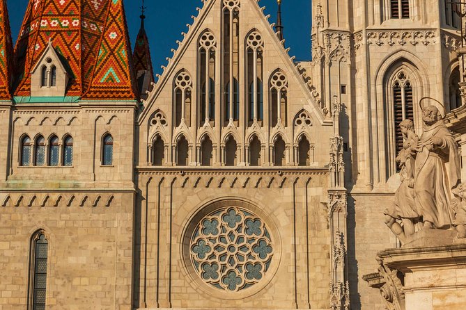 4 hours long private walking tour in Budapest - Beyond the Sights: What the Guide Adds to Your Day