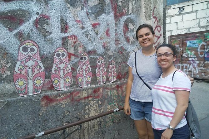 Alternative Street Art Free Walking Tour of Budapest - Price and what you actually get for it