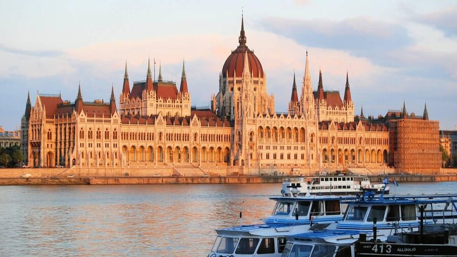 Best of Budapest: Private Walking Tour with a Local - Heroes’ Square Sets the Tone for a Walking Day