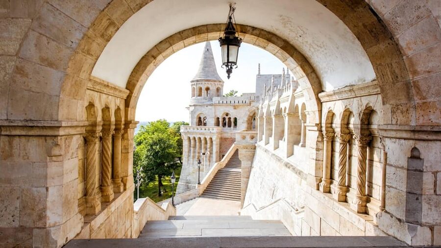 Best of Budapest: Private Walking Tour with a Local - Buda Castle Area: Landmarks Plus Viewpoints You Can Feel