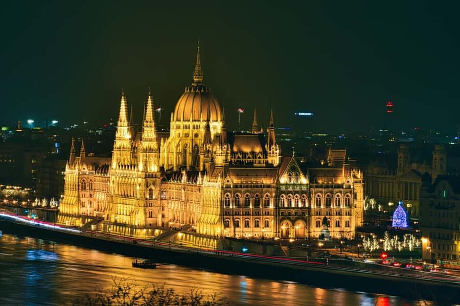 Bratislava and Budapest Guided Day Trip - Key Highlights Worth Your Time