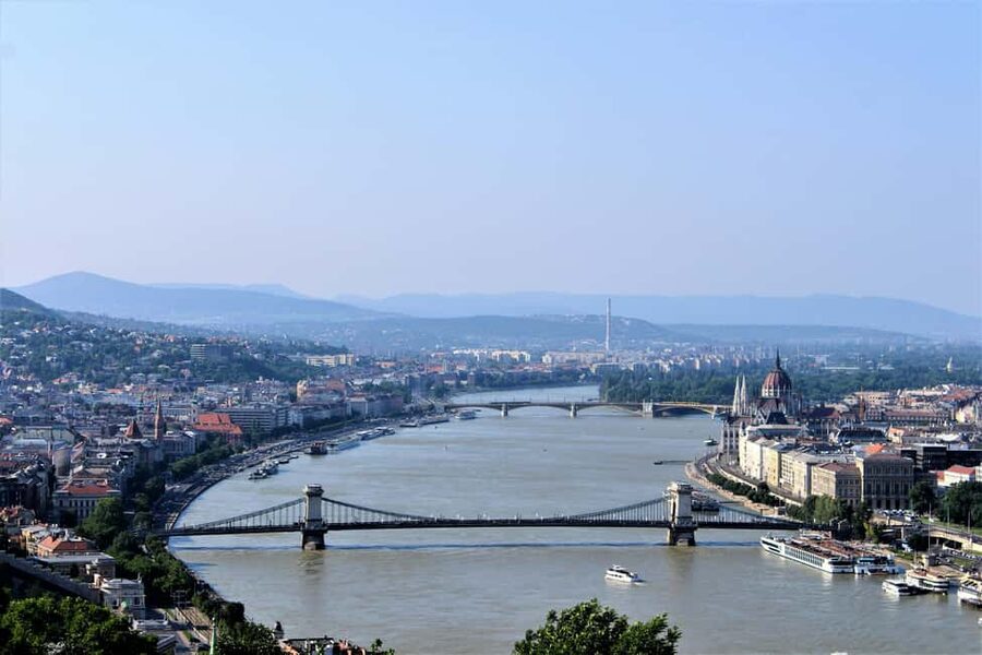 Bratislava and Budapest Guided Day Trip - Why This Bratislava and Budapest Day Trip Feels Smart, Not Rushed