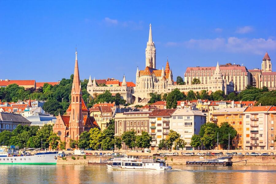 Buda Castle District and Matthias Church Private Tour - Who should book this tour (and who should not)