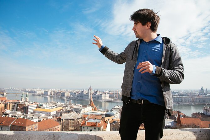 Buda Castle's Secrets with a Historian - WWII traces and a quick pass by the National Archives building