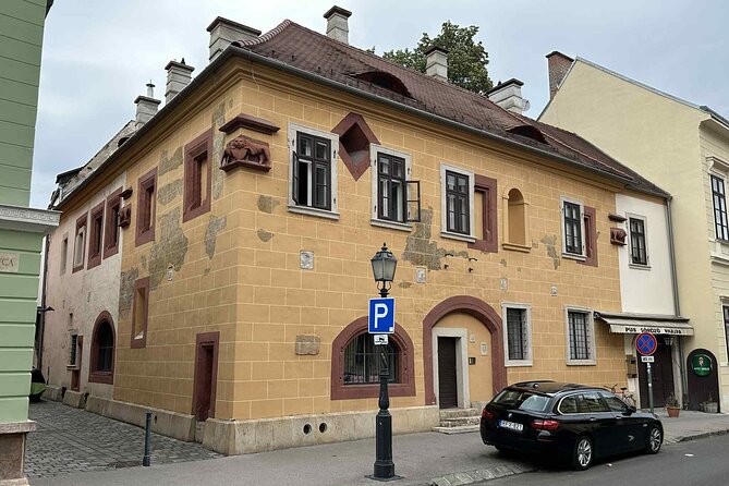 Buda Castle Tour: History and Architecture - What you get for the price, and what you do not