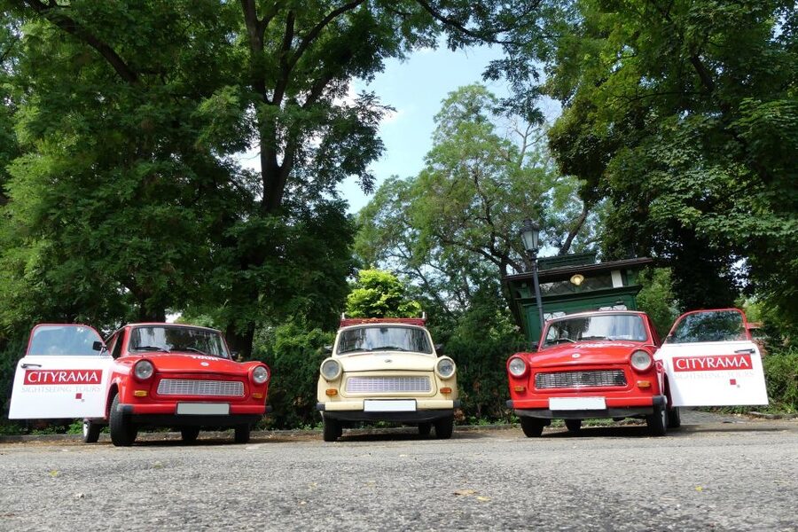 Budapest: 3-Hour Trabant Sightseeing Tour - The guide experience: English explanations and a name to remember