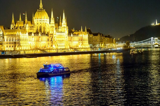 Budapest 4 course Dinner Cruise with Bar Piano and Welcome Drink - The Danube at night: views come with trade-offs