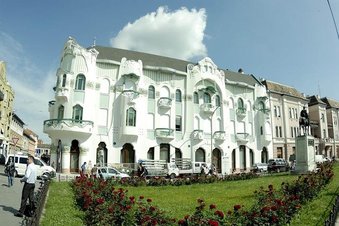 Budapest Art Nouveau Walking Tour - The Postal Bank: where you see Lechner’s Hungarian Gaudi nickname