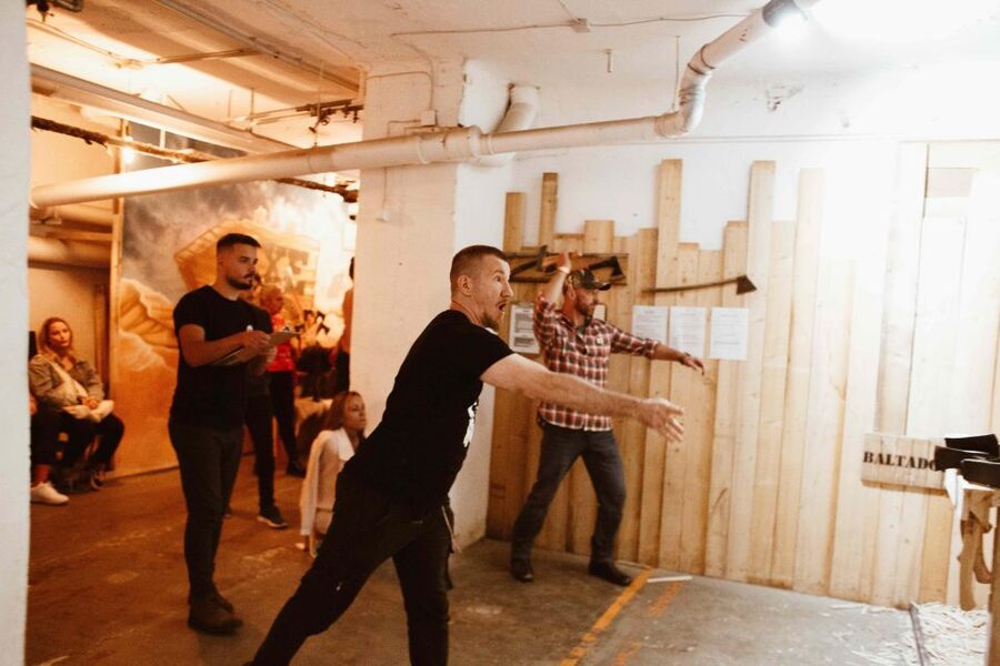 Budapest: Axe Throwing Experience - Key Takeaways Before You Go
