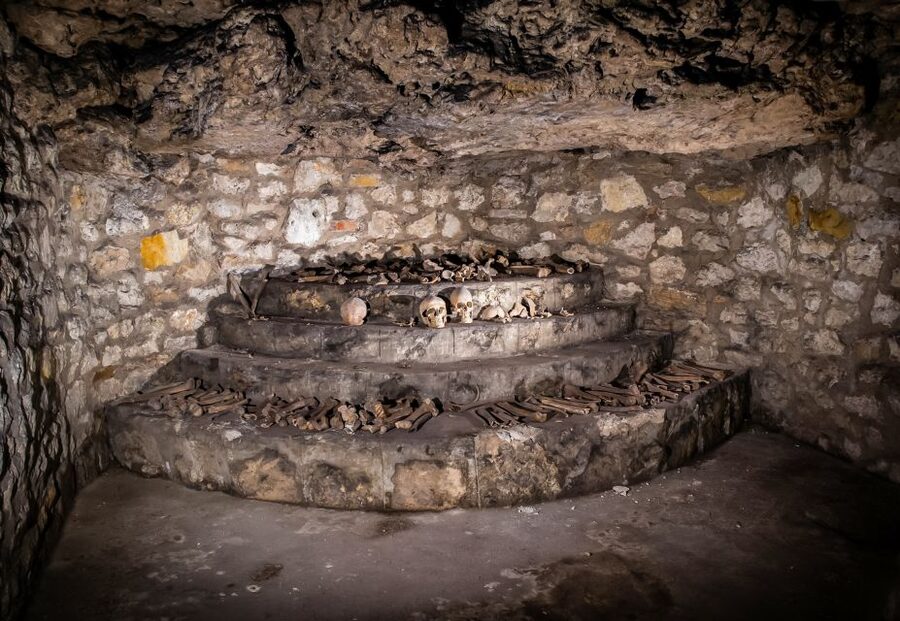 Budapest: Buda Castle Cave Tour - Choosing the 40-Minute vs 1.5-Hour Cave Route
