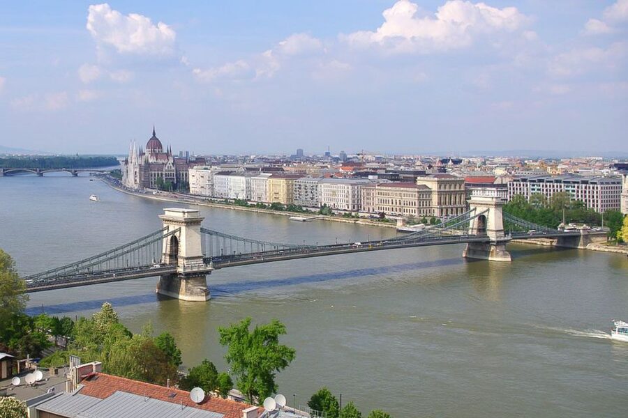 Budapest: Buda Castle District Walking Tour - Your guide really shapes the experience