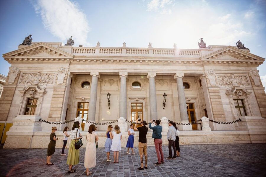 Budapest: Buda Castle Walk with Saint Stephen's Hall - Price and value: is $29 worth it?