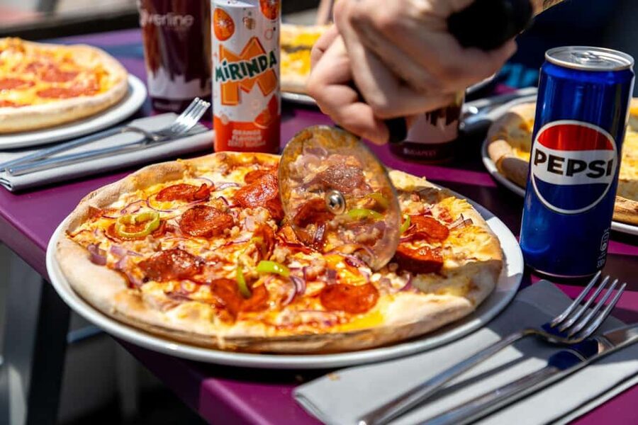 Budapest: Catamaran Pizza Cruise - Night vs Day: Choosing the Right Departure Mood
