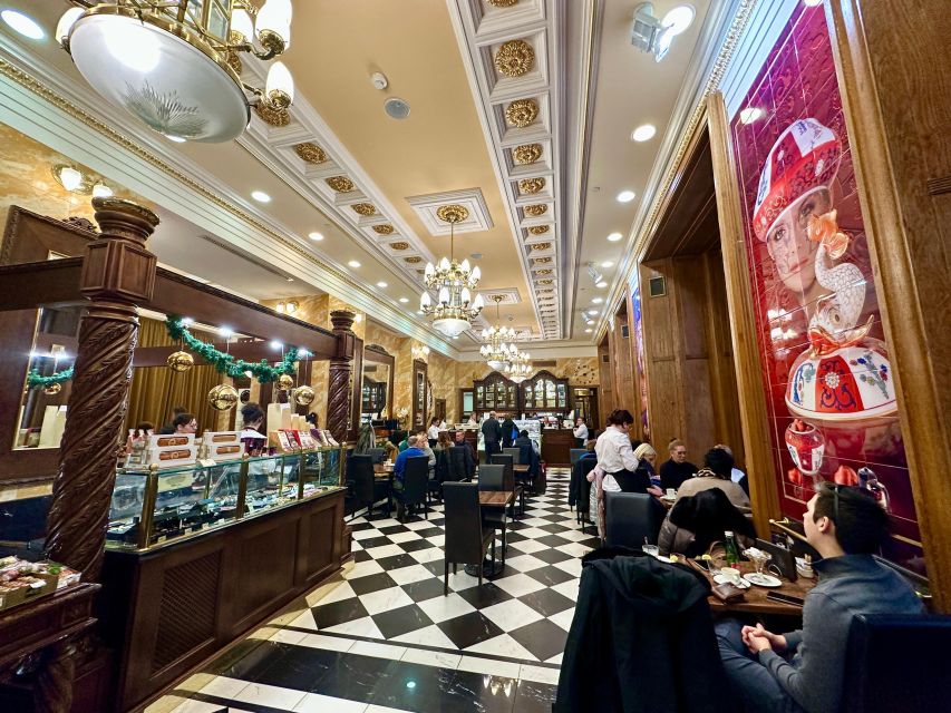 Budapest: Christmas Market Guided Walking Tour with Tastings - Why the Route Works: Tastings Plus Architecture-Style Orientation