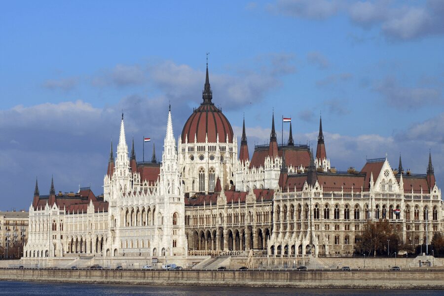 Budapest: City Discovery Tour - Gellért Hill photo break: the quick view that pays off