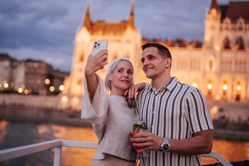 Budapest: Cruise Unlimited Aperol and Prosecco - Why this Danube cruise feels like a moving rooftop bar