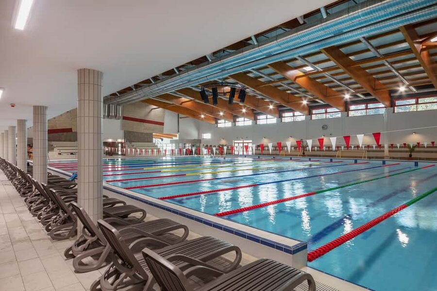 Budapest: Csillaghegyi Árpád Spring Baths Entry Ticket - Pools and mineral bathing: how to pace a full-day visit