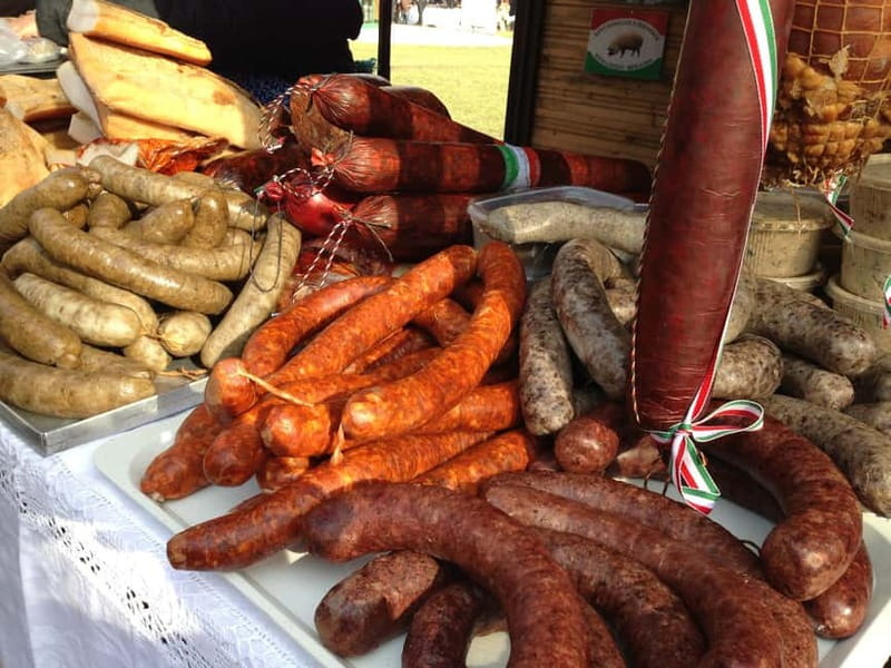 Budapest Culinary & Wine Walk-Budapest’s Signature Food Tour - Central Market Hall as your flavor map
