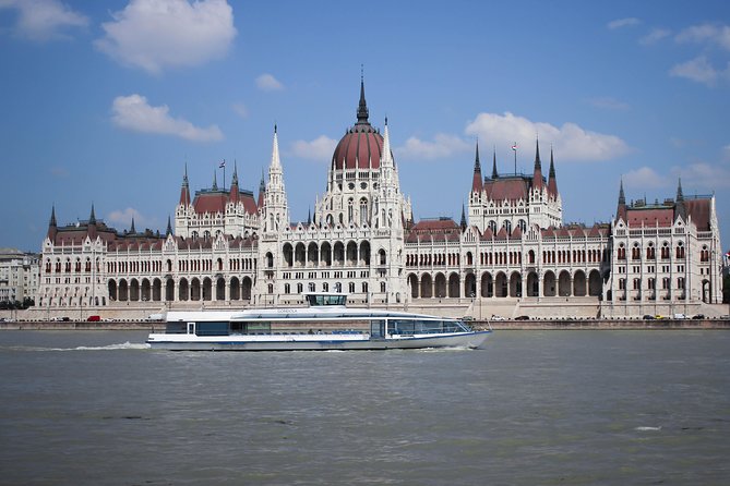 Budapest Danube Cruise with Drink, Audio Guide, Margaret Island - The Danube Sightseeing Loop: Buda Castle, Elizabeth Bridge, Chain Bridge, Parliament