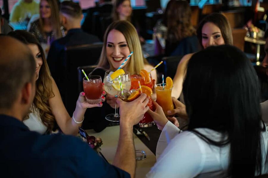 Budapest: Danube Cruise with Folk Dancing and Drinks - The Drinks Plan, Three Included Drinks to Keep the Vibe Easy