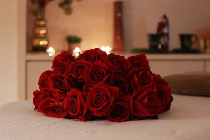 BUDAPEST, Day Spa : Couples Massage with Roses Bubble Bath - Key Highlights You Will Actually Feel