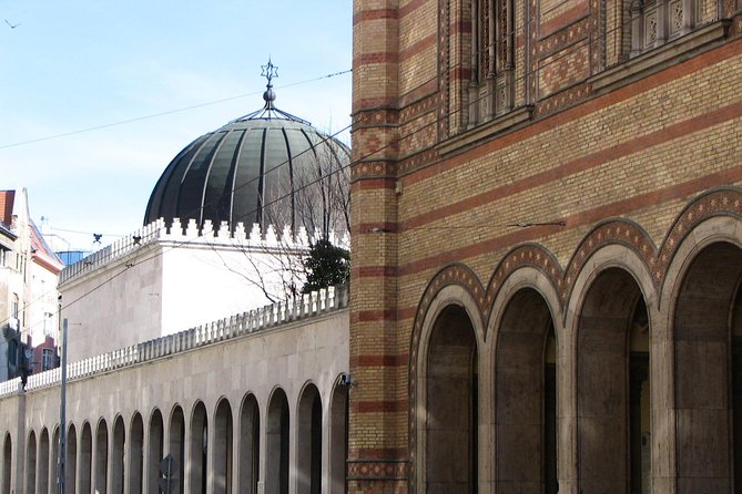 Budapest Dohany, Heroes', Rumbach synagogues & Jewish Ghetto Tour - Timing, Weather, and How to Not Feel Rushed
