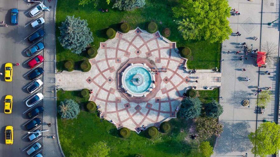 Budapest: Downtown gems of Pest - St. Stephen’s Basilica: Why It Feels Like a City Compass
