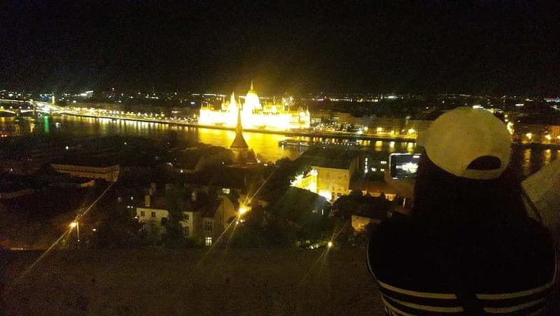 Budapest: Evening Castle Hill Tour with Fishermen's Bastion - Matthias Church and Holy Trinity Square Area: Quick Stop, Big Payoff