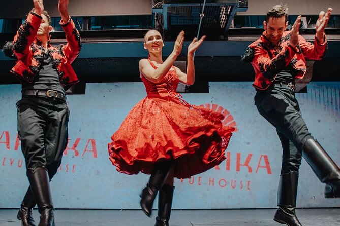 Budapest: Folklore Revue Show with Unlimited Dinner & Drinks - Buffet Dinner and Unlimited Drinks: What You Really Get
