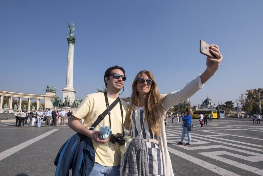 Budapest: Grand City Tour with Parliament Visit - Price and Time Value: What You Pay for at $70