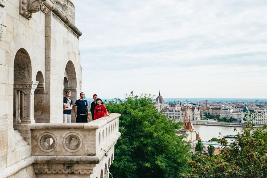 Budapest: Grand Sightseeing Bike Tour - Fishermen’s Bastion Views and Castle Streets: Slower, Not Slugged