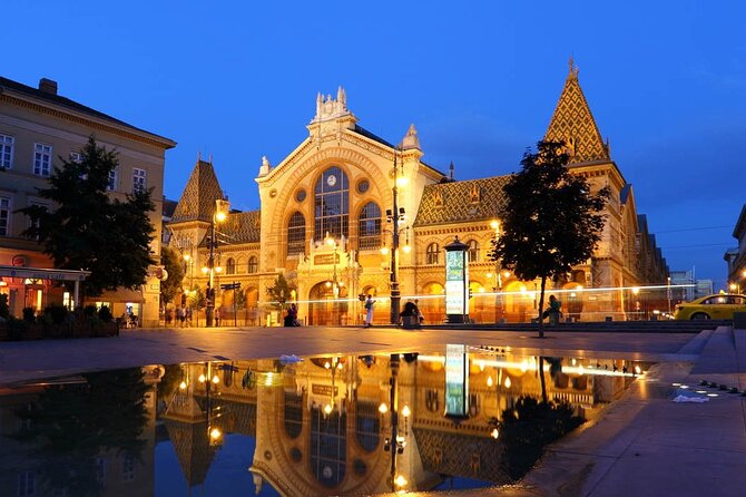 Budapest Great Market Hall Chef‑Led Private Tasting Tour - A market tour that actually teaches you what to eat