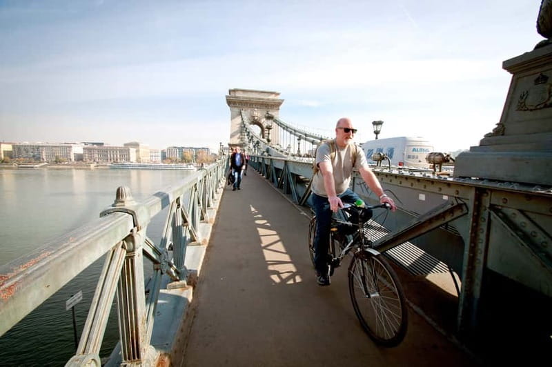 Budapest: Guided Bike & E-bike Tour with a Goulash - Parliament, St. Stephen’s Basilica, and Chain Bridge: River Views You Actually Understand
