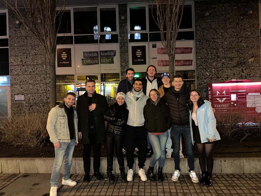Budapest: Guided Ruin Bar Pub Crawl VIP Entry & Free Shots - Guides, timing, and the social engine of the night