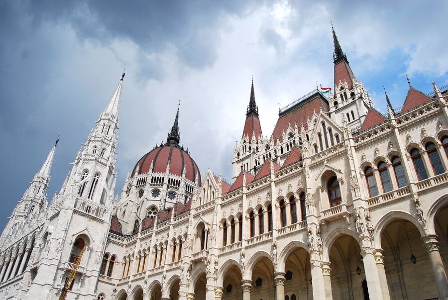 Budapest: Guided Walking Tour of Pest - How This Pest Walk Gets You Oriented Fast