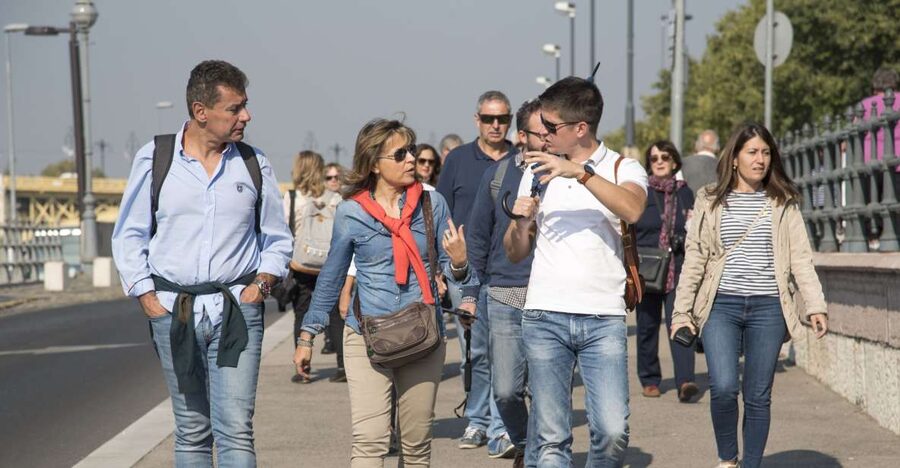 Budapest: Guided Walking Tour of Pest - Price and Value: Why $16 Can Work Here
