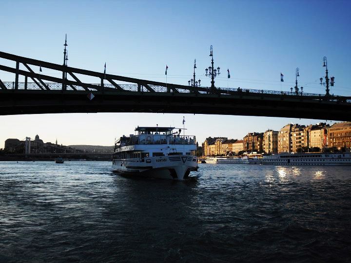 Budapest: Half-Day Highlights Small Group Private Tour - The Castle District Focus: Buda Castle, Fisherman’s Bastion, and Matthias Church Area