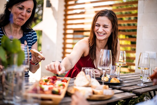 Budapest Half-Day Wine Tour: 3 Family Wineries, Meal & Pálinka - The traditional Hungarian meal, built for real hunger