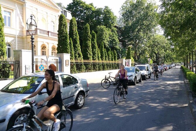 Budapest Highlights Bike Tour with a local guide - Andrássy Avenue, the State Opera House, and Heroes’ Square in One Flow