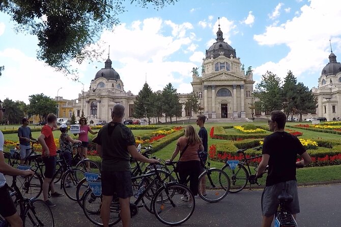 Budapest Highlights Bike Tour with a local guide - Szechenyi Baths: why this stop feels different even without entry