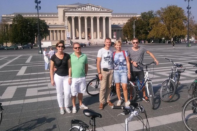 Budapest Highlights Bike Tour - Stop-by-Stop: Communism to Parliament Views, Plus a Taste of the Jewish Quarter