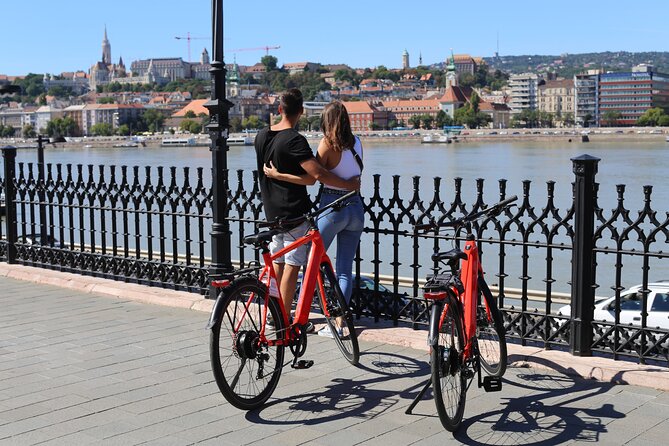 Budapest: Historic Downtown ride on E-Bicycles Buda & Pest - City Park Highlights: Vajdahunyad Castle and Széchenyi Baths