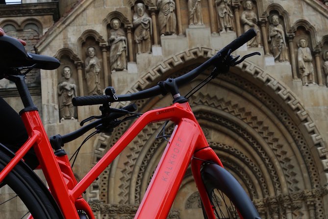 Budapest: Historic Downtown ride on E-Bicycles Buda & Pest - Price and What You Get for $65.33
