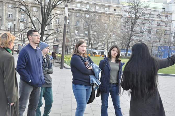 Budapest Historical Sightseeing - Free Walking Tour - Elizabeth Square and Astoria Hotel: Symbols, Stars, and Nightlife Clues