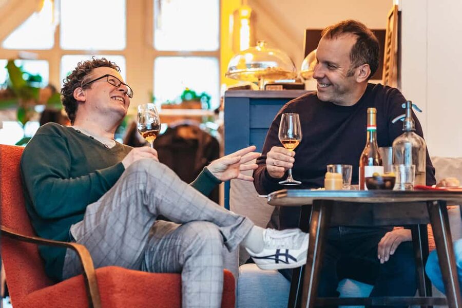 Budapest: Hungarian Wine Tasting with 8 Wines and Tapas - Practical tips so you get more from every glass
