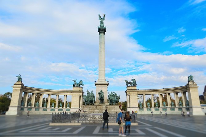 Budapest in a Day Private Luxury Sightseeing Tour - How Hotel Pickup and a Private Mercedes Changes Your Day