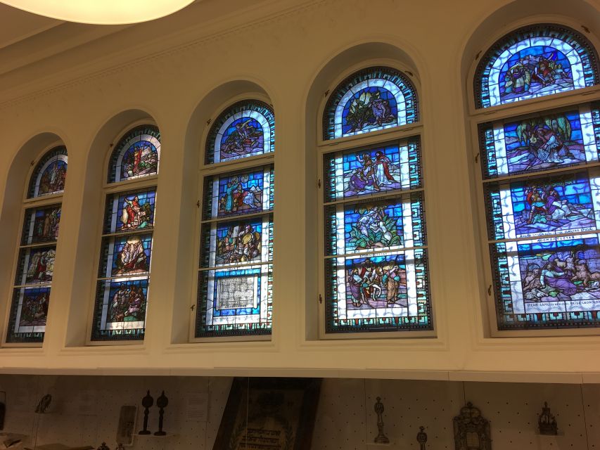 Budapest: Jewish Heritage Guided Tour with Synagogue Ticket - Quick tips that help you get the most out of the tour